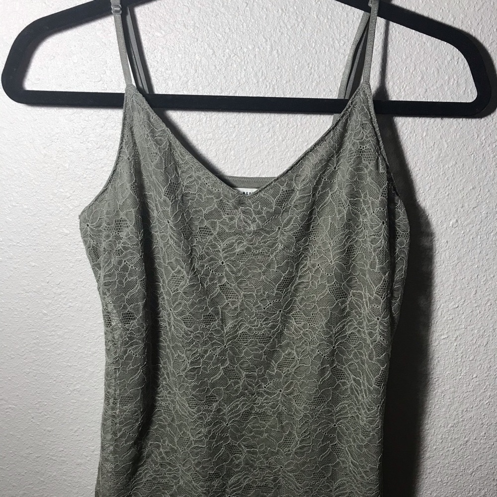 Green lace top